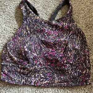 Lululemon size 6 wonder train long line sports bra